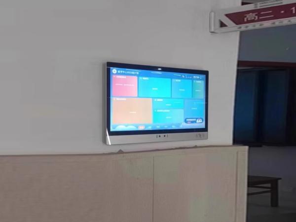 What are the functions of LCD display screen of electronic house sign advertising machine in conference room