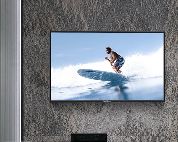 High resolution excellent  brightness kiosk media wall mount digital signage adv